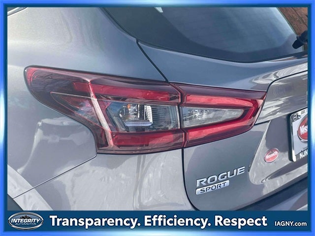 2022 Nissan Rogue Sport S