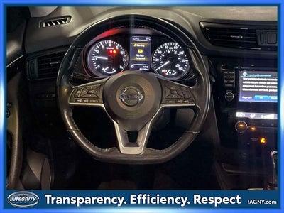 2017 Nissan Rogue Sport SL