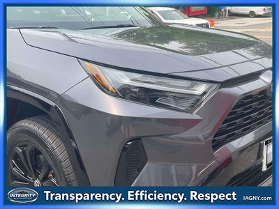 2023 Toyota RAV4 Hybrid SE