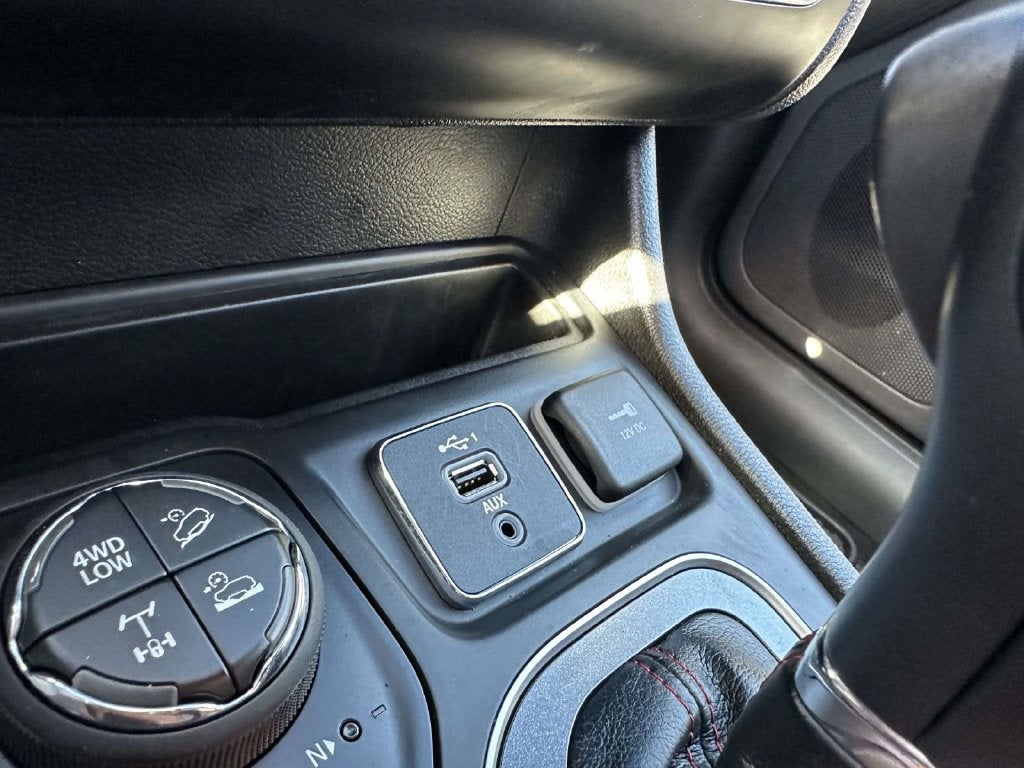 2021 Jeep Cherokee Trailhawk
