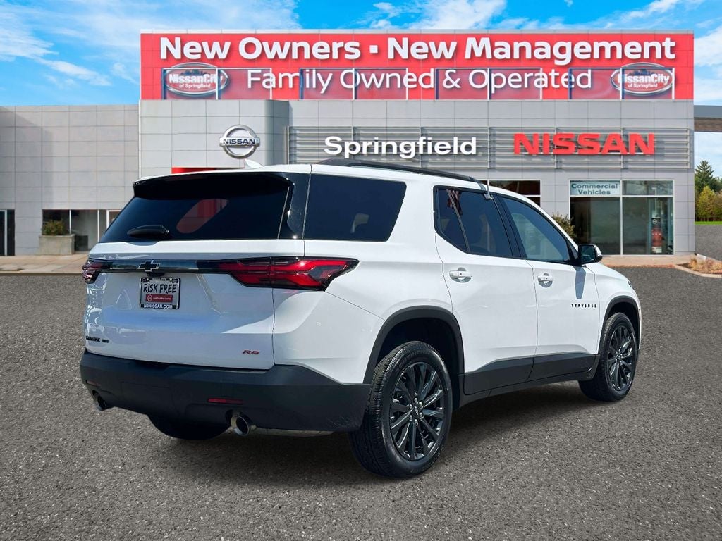 2023 Chevrolet Traverse RS
