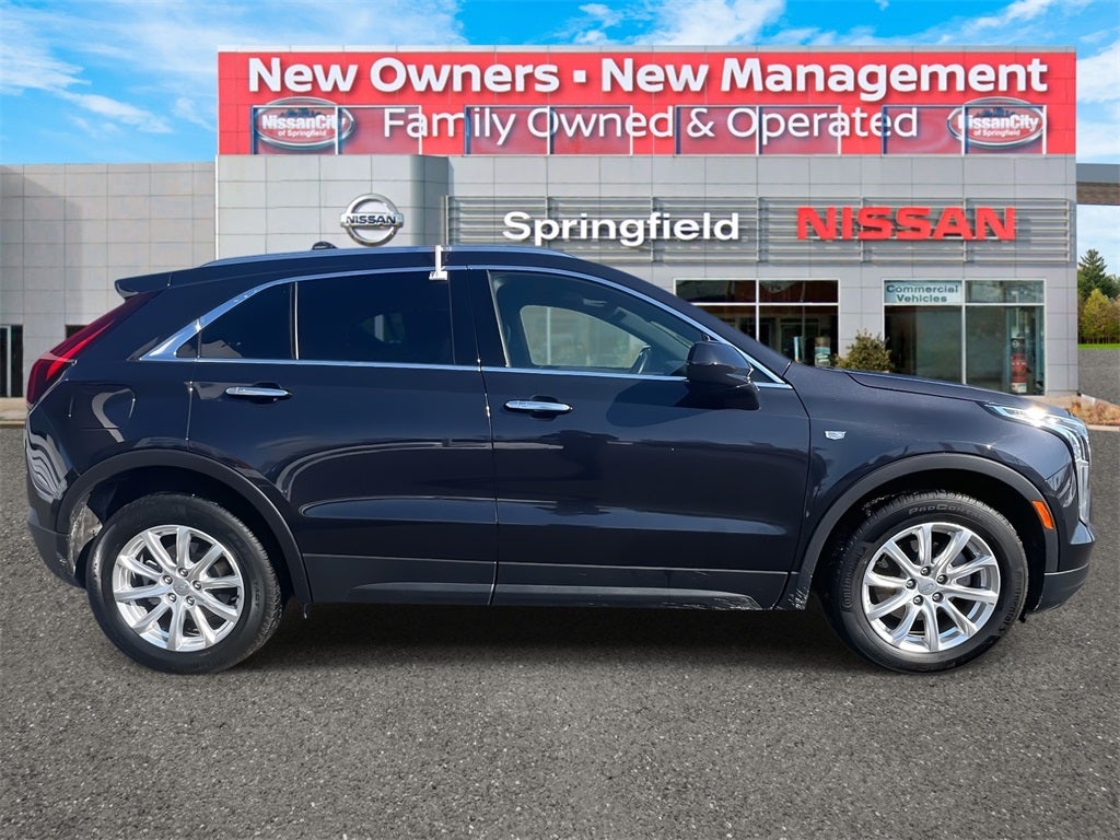 2023 Cadillac XT4 Luxury