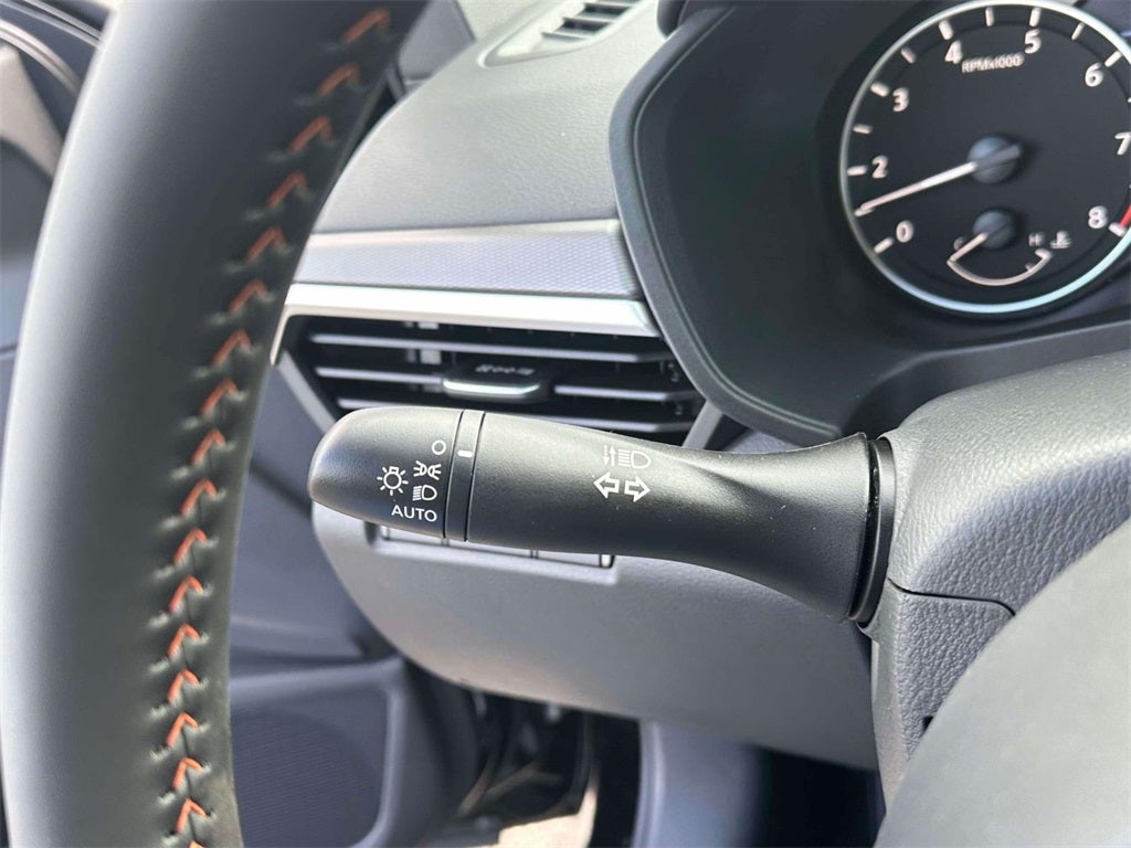 2025 Nissan Altima SR