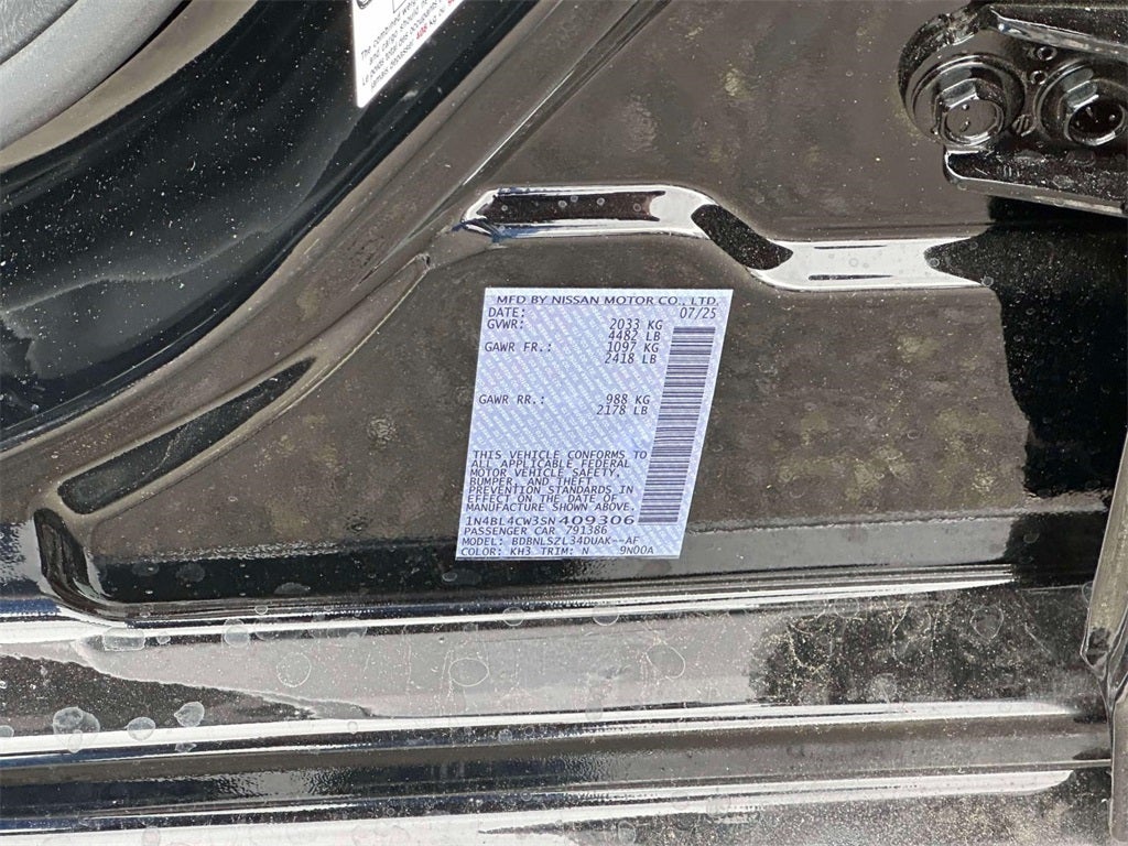 2025 Nissan Altima SR