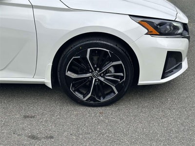 2025 Nissan Altima SR