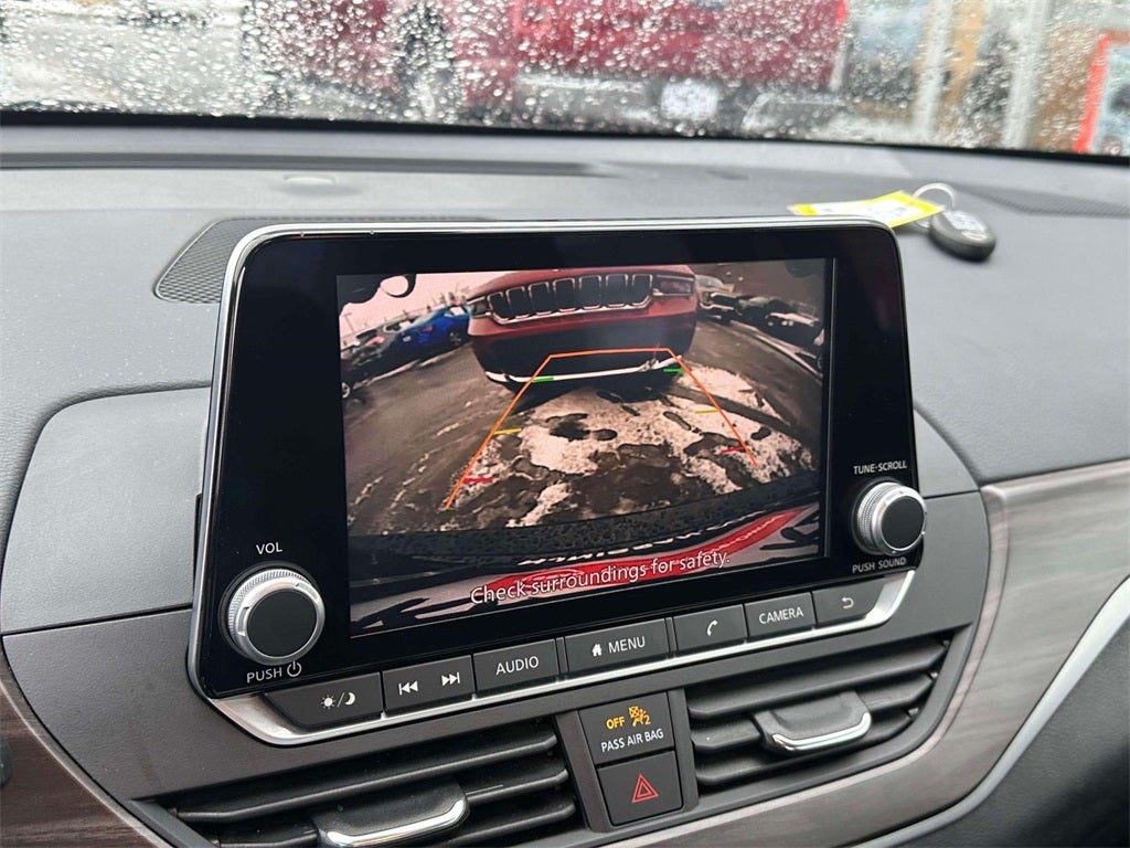 2023 Nissan Altima SV