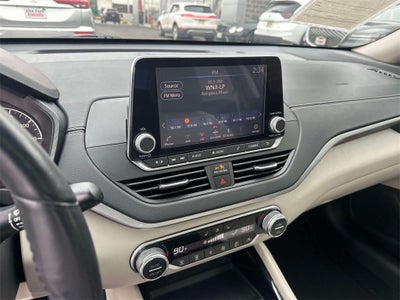 2020 Nissan Altima 2.5 SV