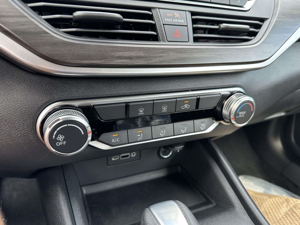 2026 Nissan Altima SV