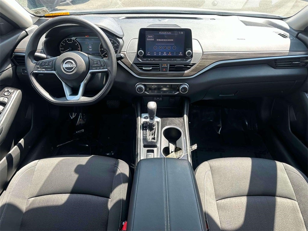 2023 Nissan Altima SV