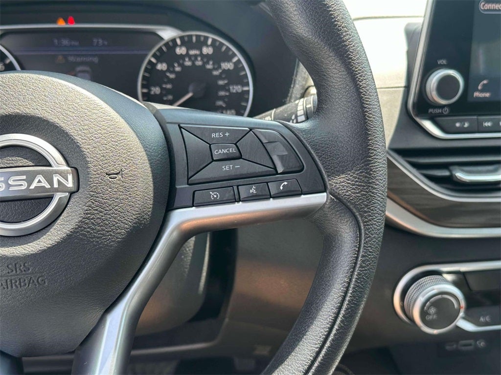 2023 Nissan Altima SV