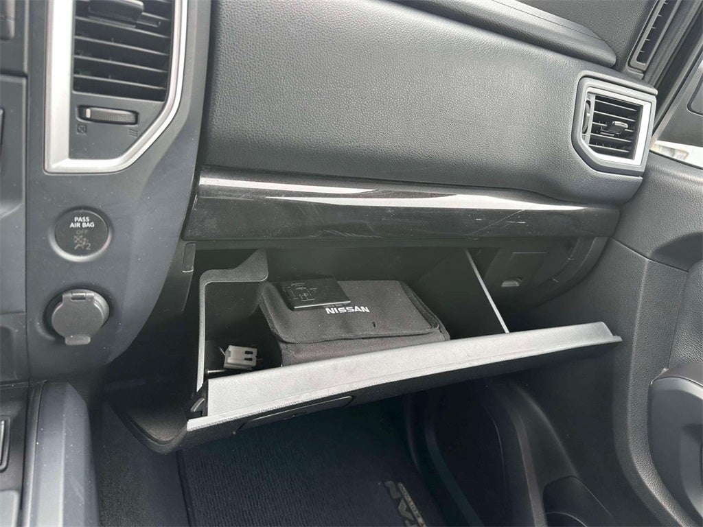 2019 Nissan Titan SV