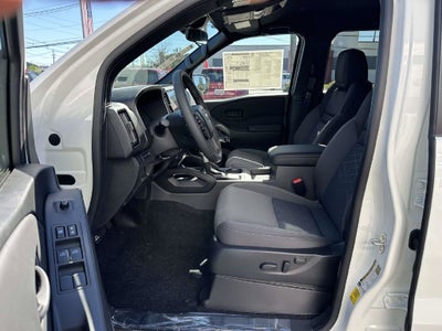 2027 Nissan Frontier Crew Cab SV
