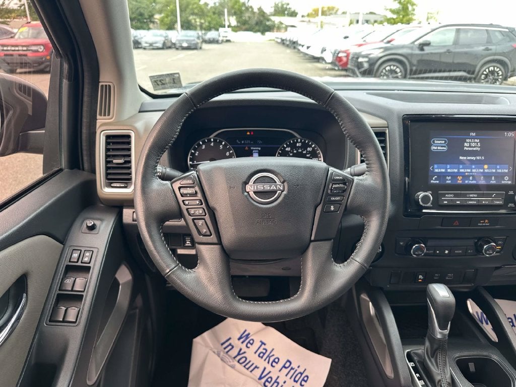 2022 Nissan Frontier SV