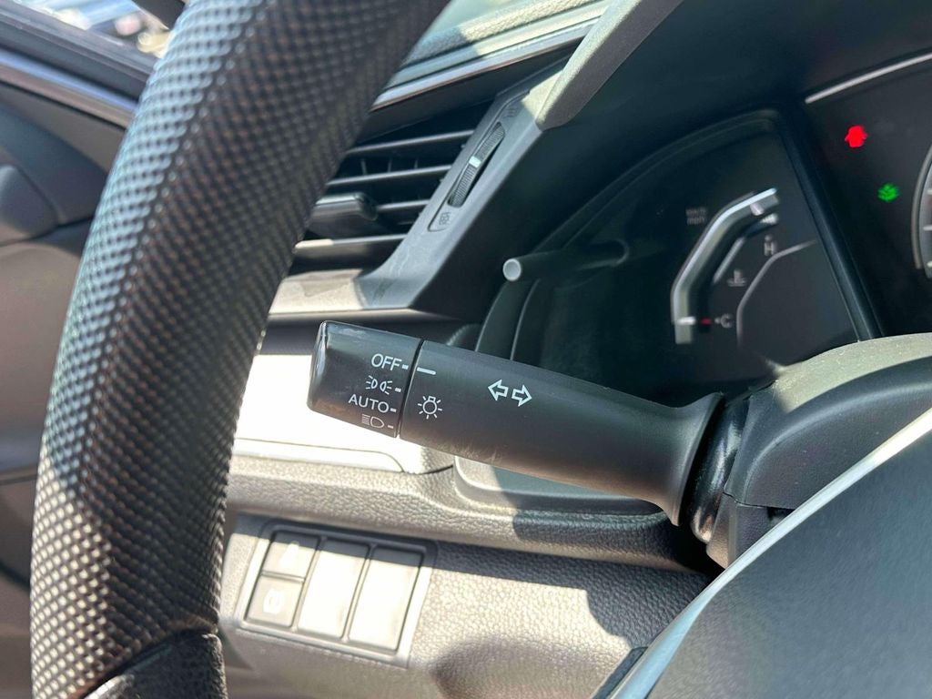 2018 Honda Civic LX - Photo 21