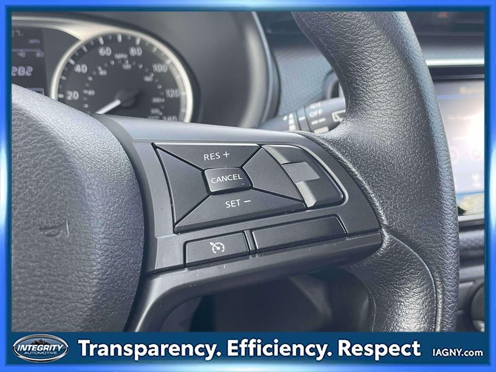 2025 Nissan Kicks Play S CERTIFIED