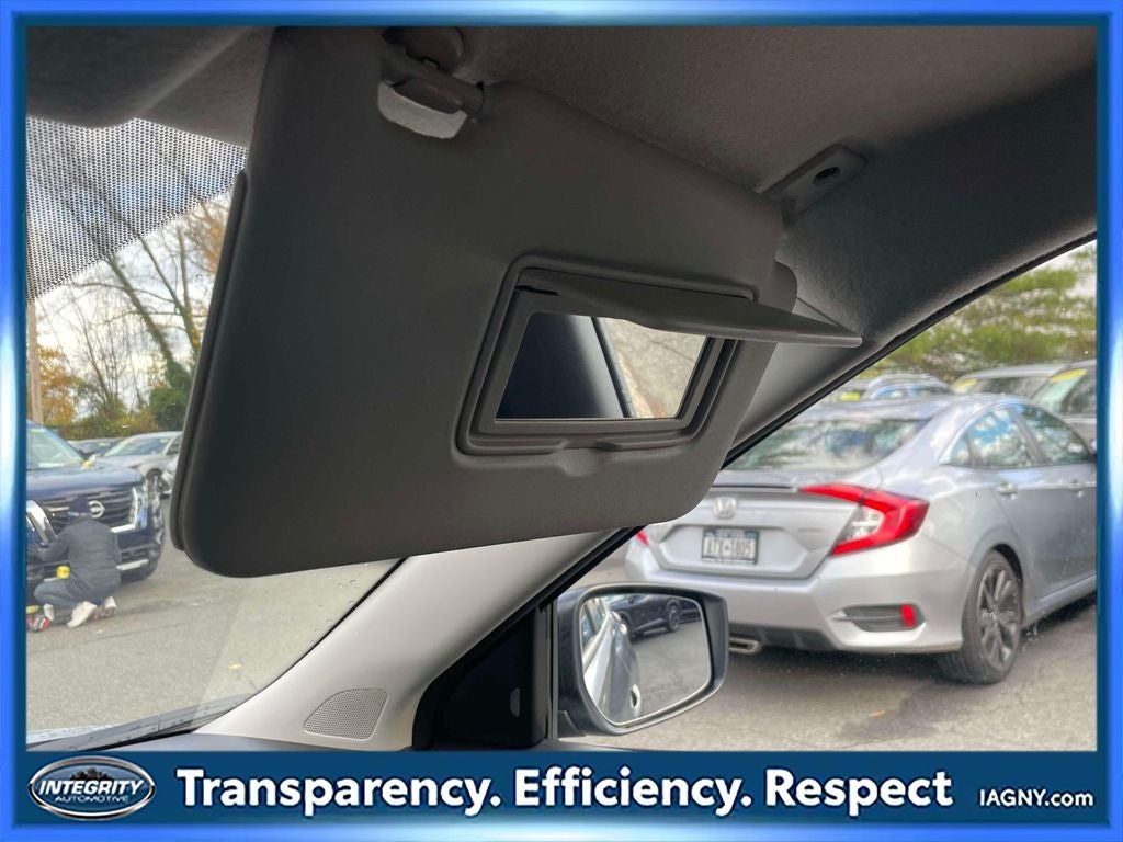 2025 Nissan Kicks Play S CERTIFIED