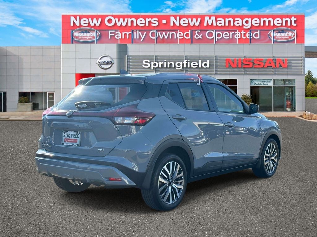 2023 Nissan Kicks SV
