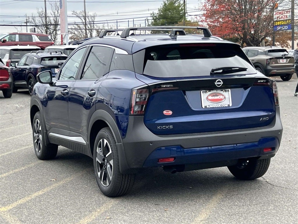 2026 Nissan Kicks SV