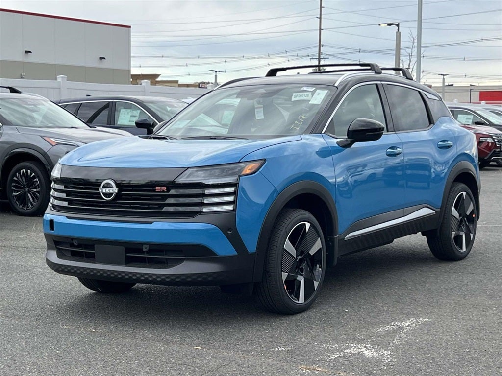 2026 Nissan Kicks SR