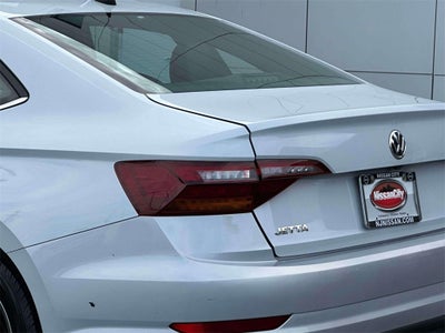 2019 Volkswagen Jetta R-Line