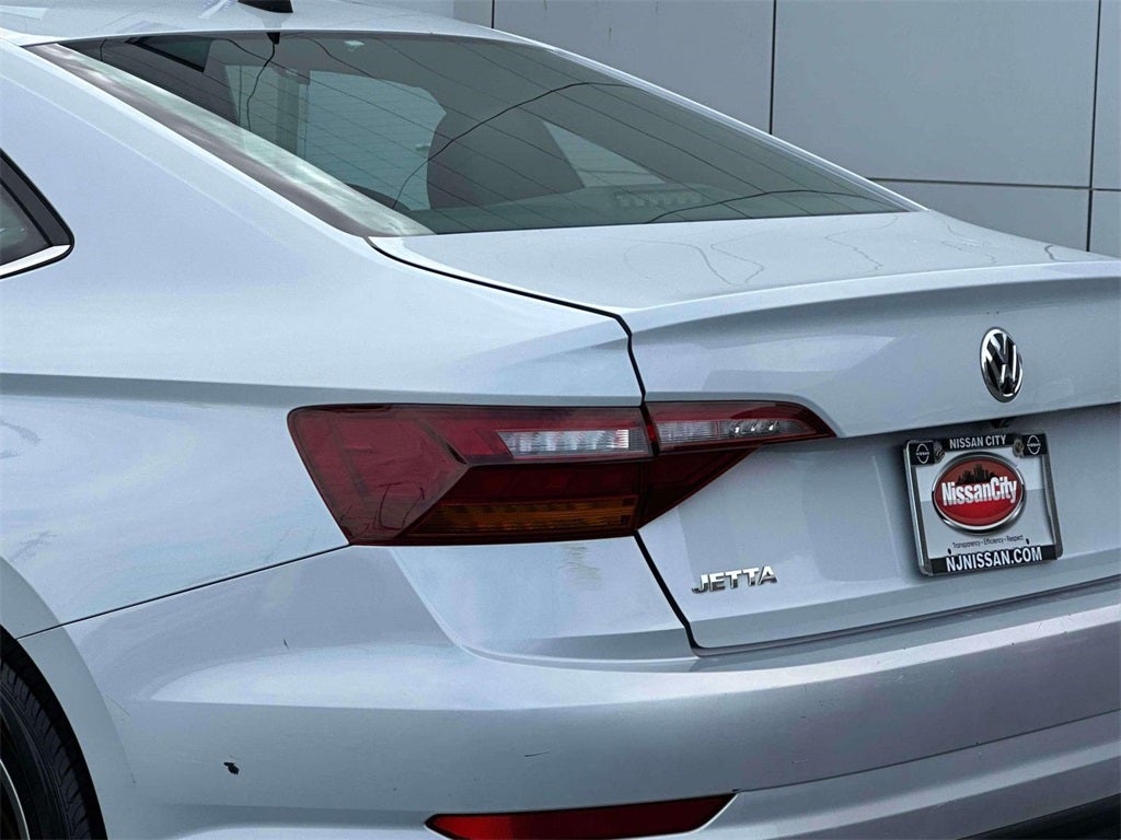 2019 Volkswagen Jetta R-Line