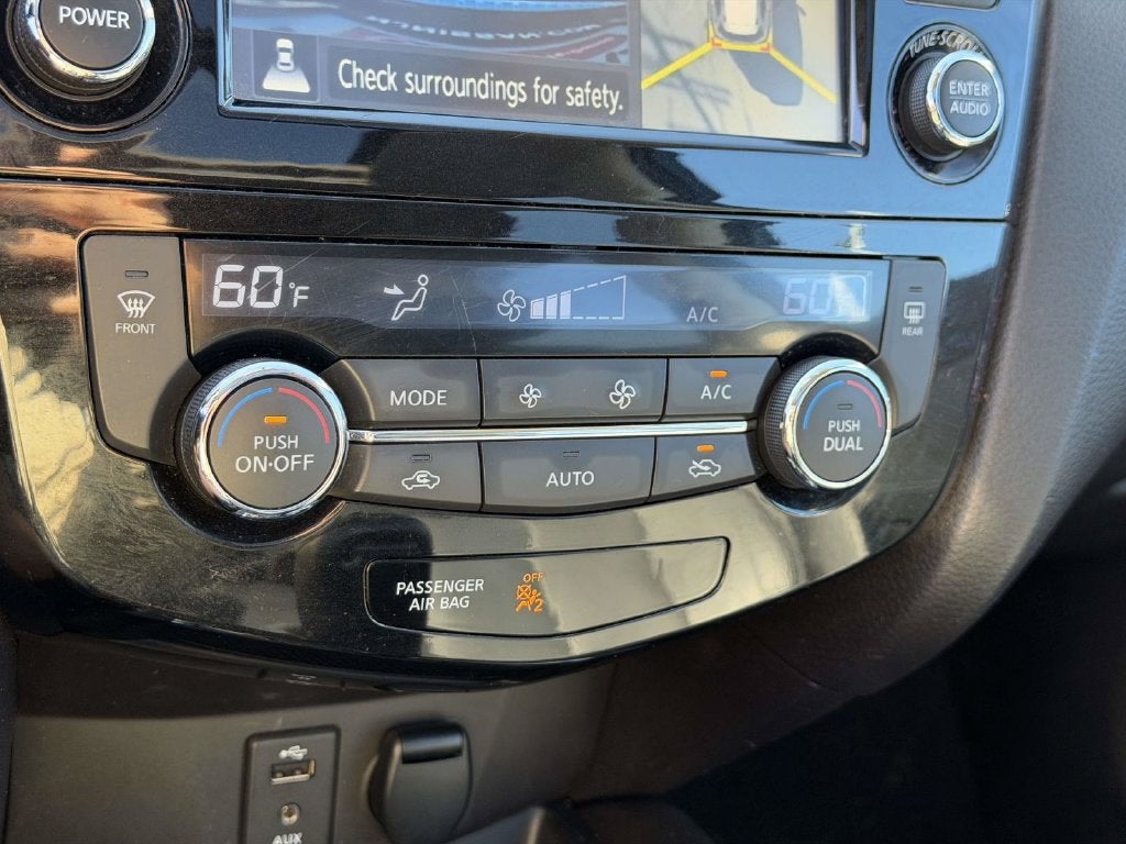 2015 Nissan Rogue SL