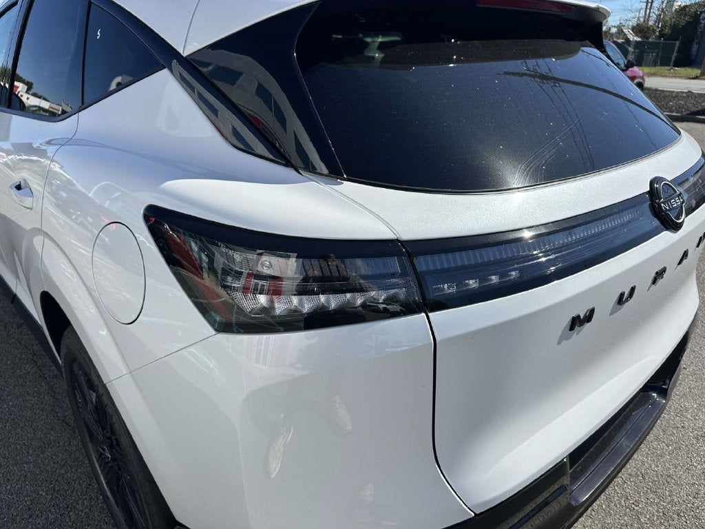 2027 Nissan Murano Dark Armor