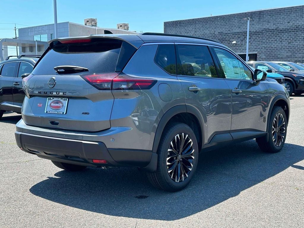 2026 Nissan Rogue Dark Armor™