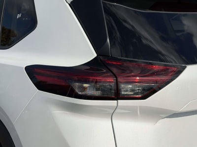 2027 Nissan Rogue SV