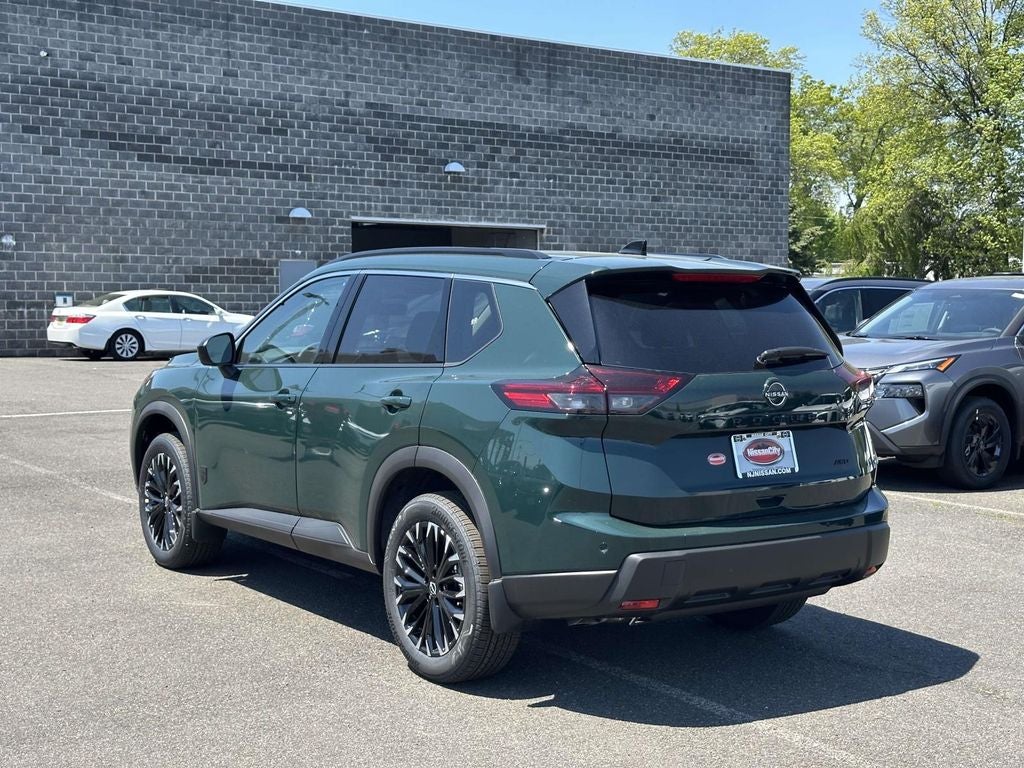 2026 Nissan Rogue Dark Armor™