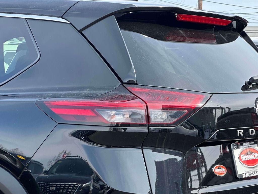 2024 Nissan Rogue SL