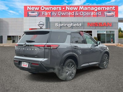 2024 Nissan Pathfinder S