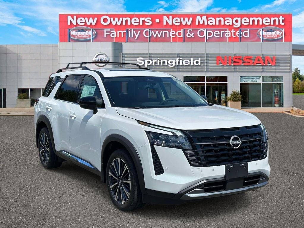 2026 Nissan Pathfinder Platinum
