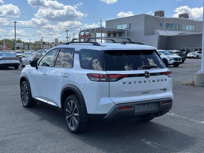 2026 Nissan Pathfinder Platinum
