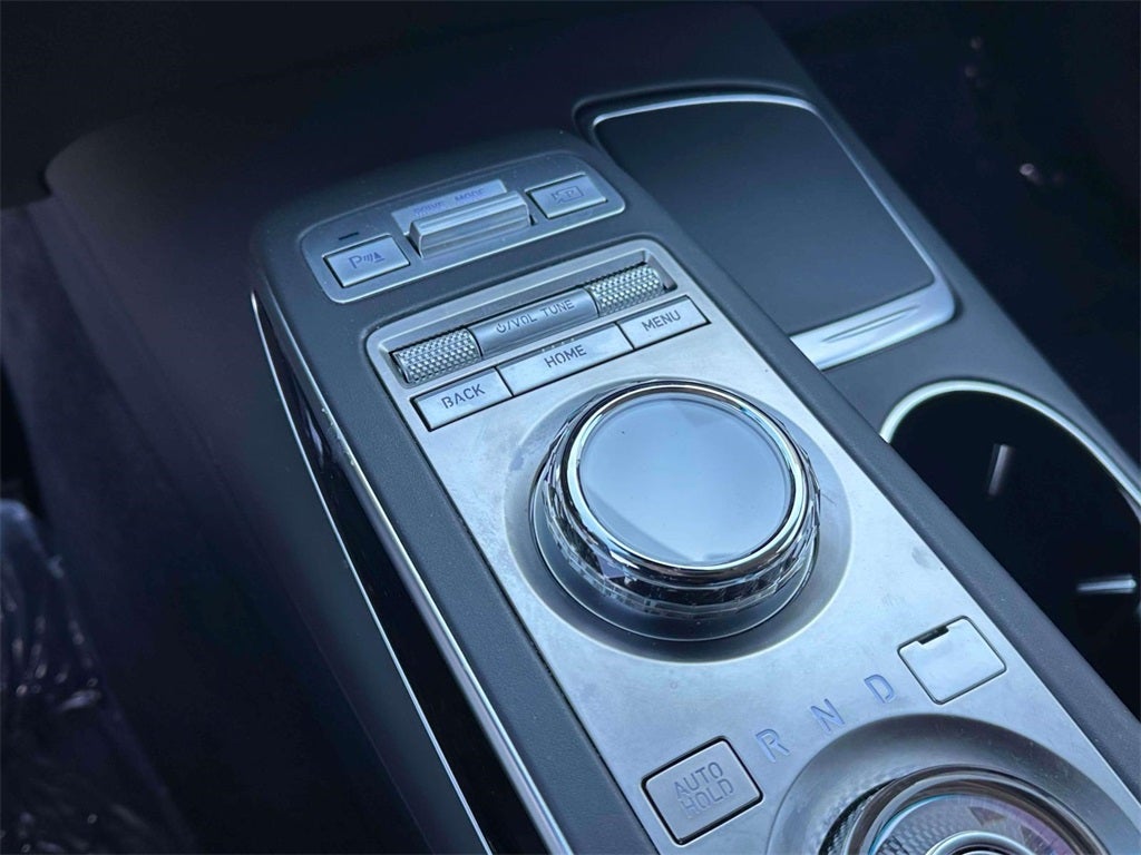 2025 Genesis GV70 2.5T