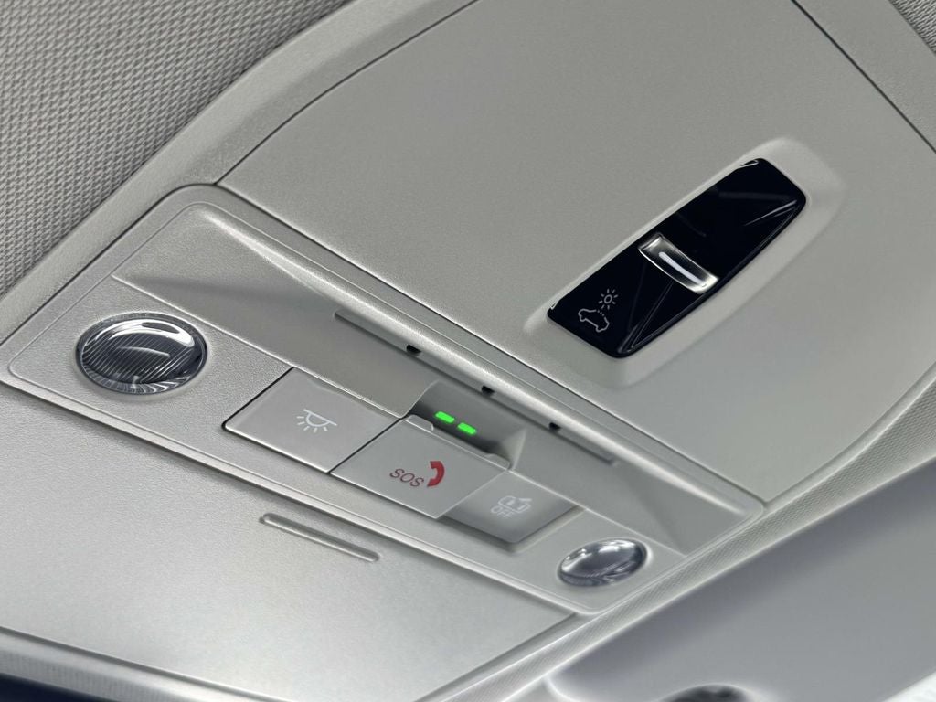 2026 Nissan LEAF Platinum+