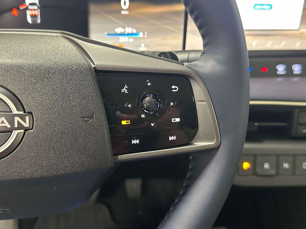 2026 Nissan LEAF Platinum+