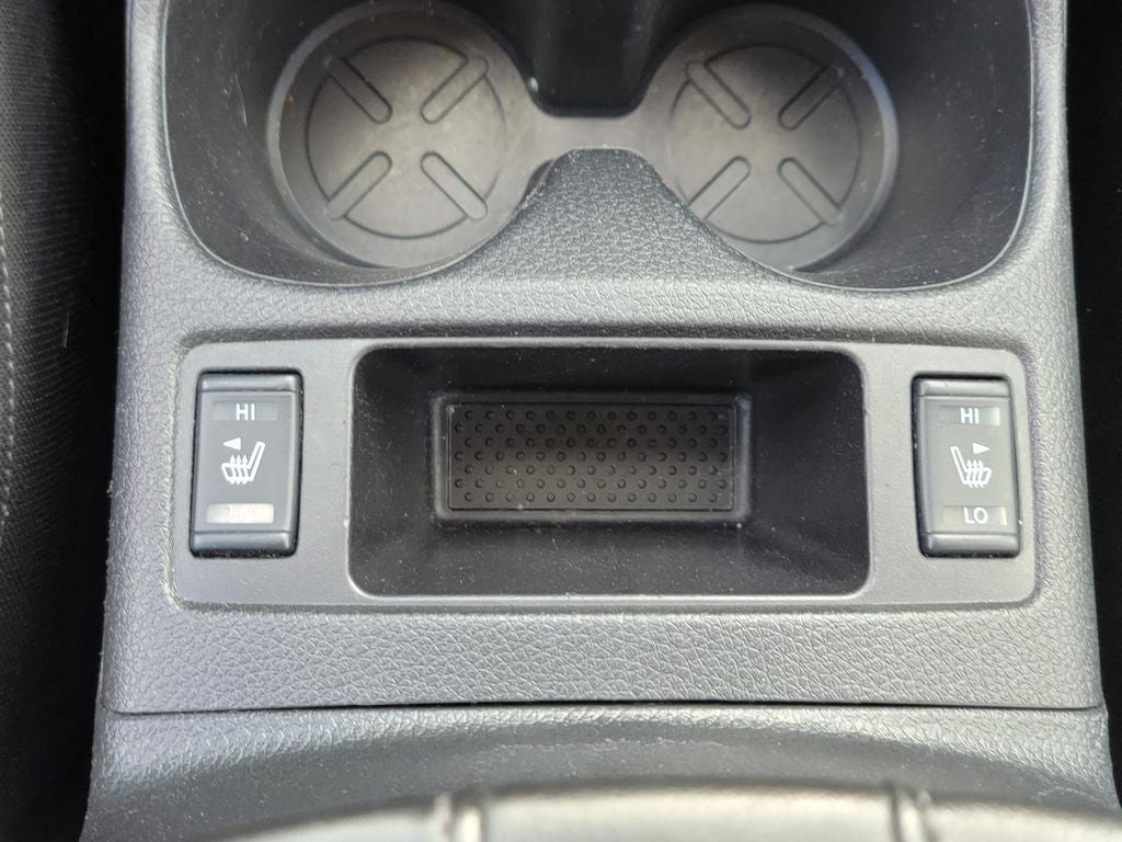 2022 Nissan Rogue Sport SV CERTIFIED