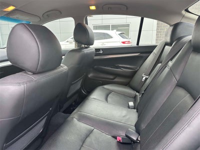 2011 INFINITI G37 X