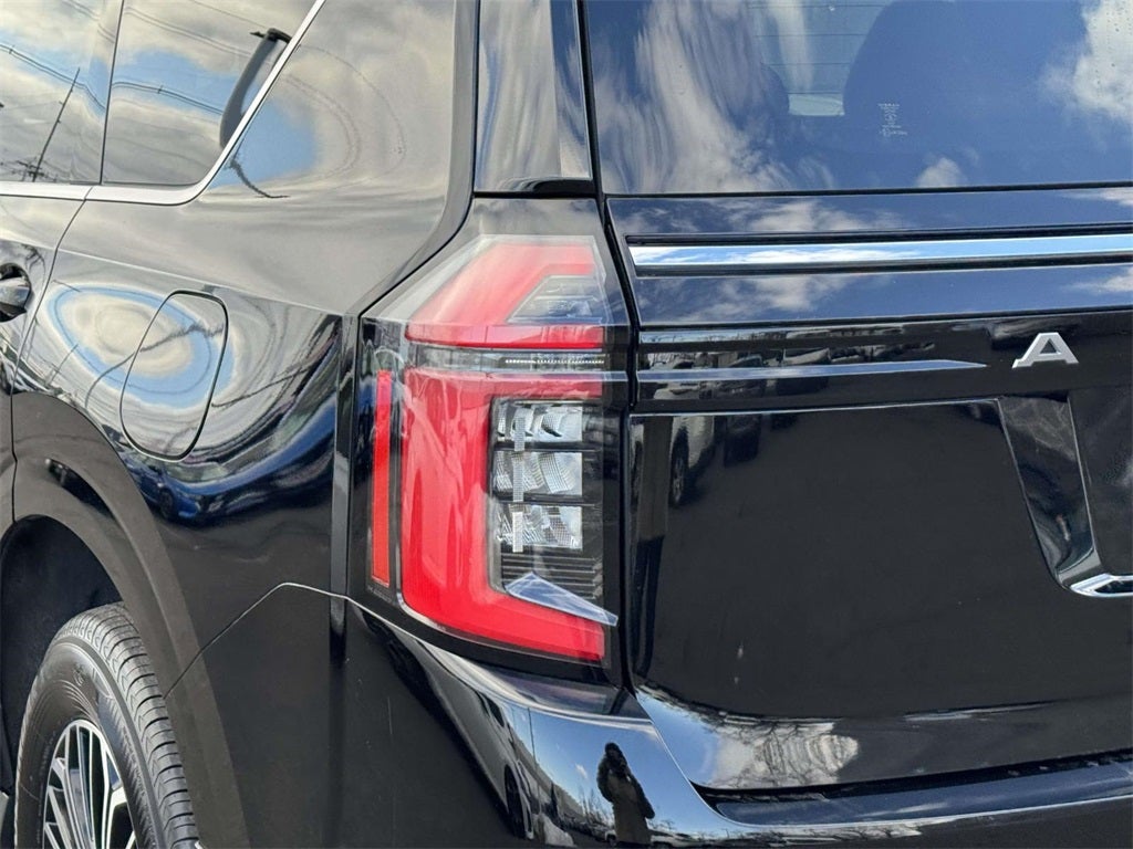 2025 Nissan Armada SL