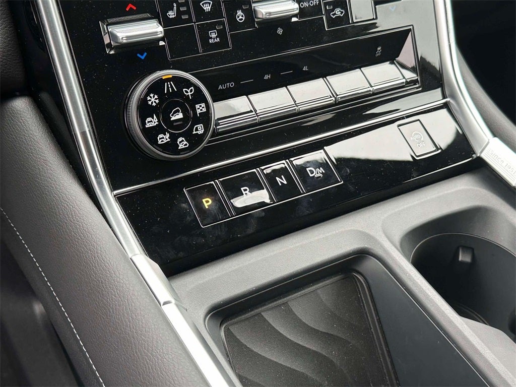 2025 Nissan Armada SL