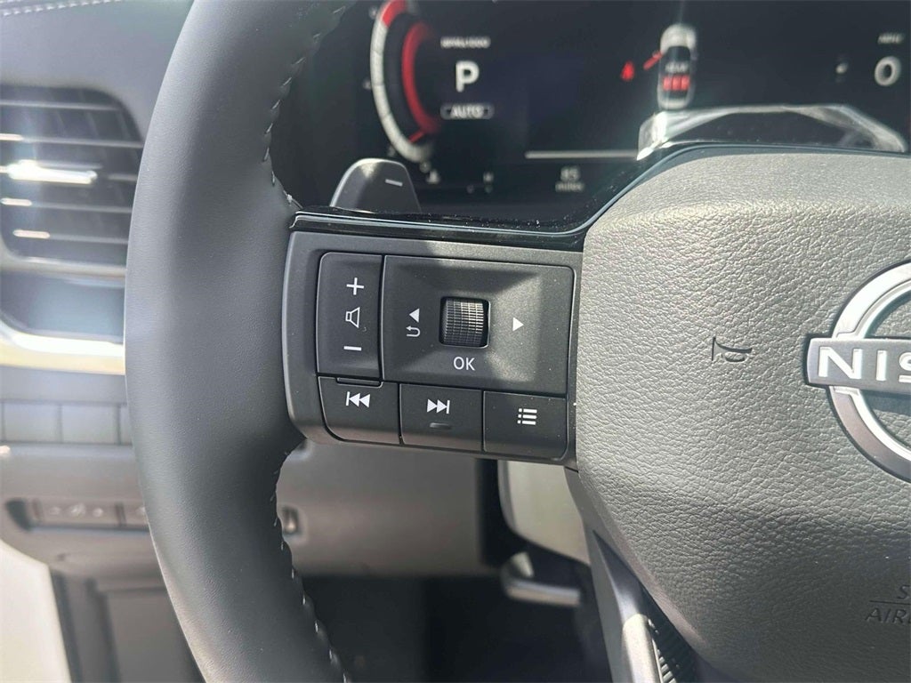 2025 Nissan Rogue SL