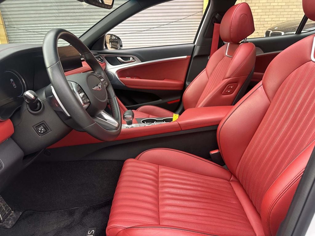 2023 Genesis G70 2.0T