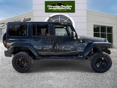 2017 Jeep Wrangler Unlimited Sahara 4x4