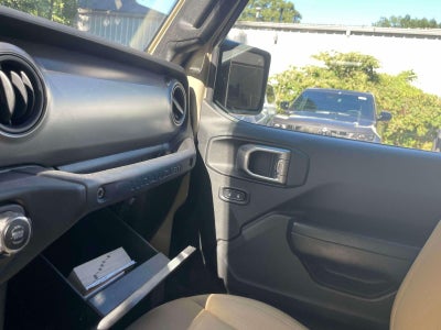 2022 Jeep Wrangler Unlimited Willys 4x4