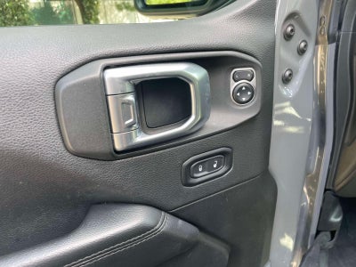 2020 Jeep Wrangler Unlimited Sahara Altitude 4x4