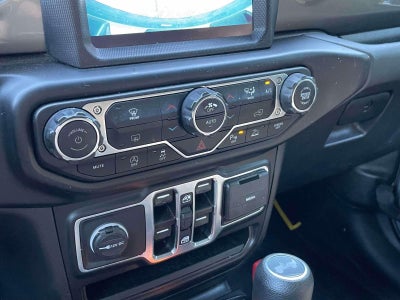 2022 Jeep Wrangler Unlimited Sahara 4x4
