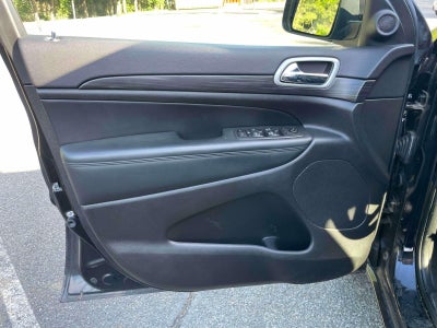 2021 Jeep Grand Cherokee Laredo X 4x4