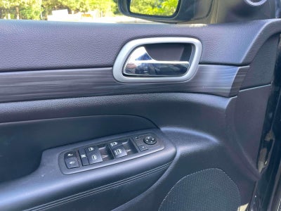 2021 Jeep Grand Cherokee Laredo X 4x4