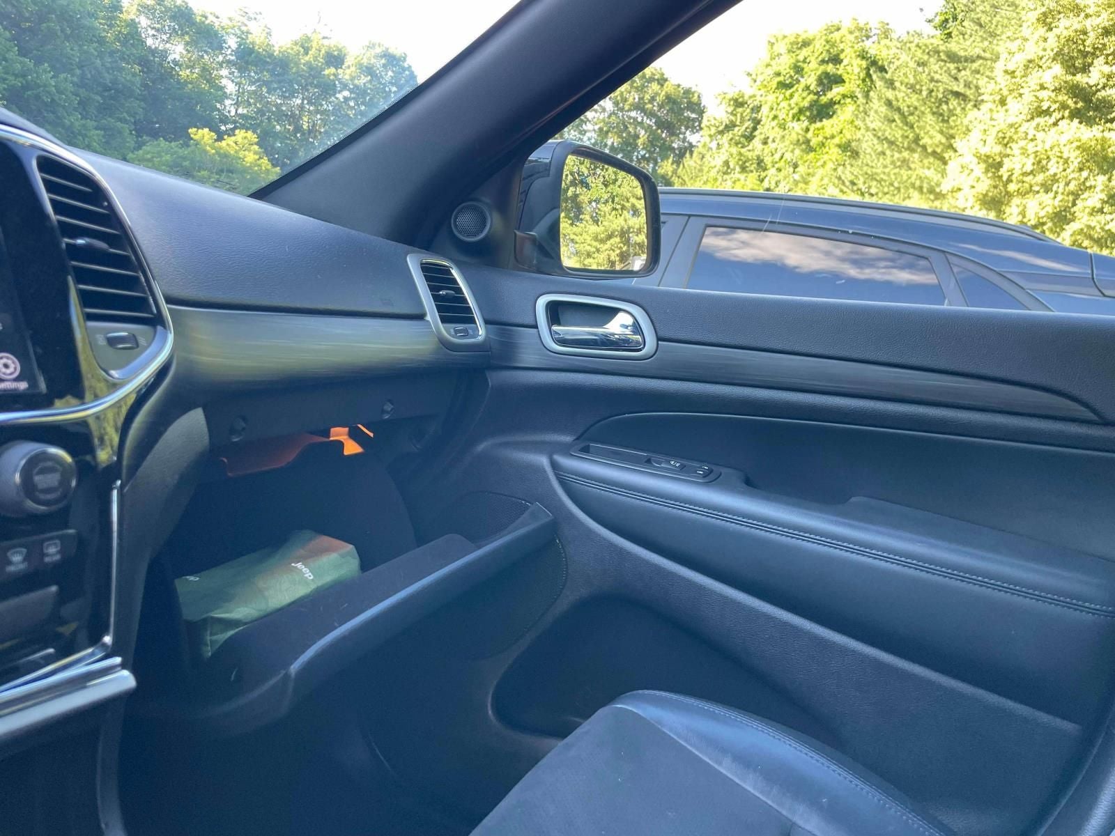 2021 Jeep Grand Cherokee Laredo X 4x4